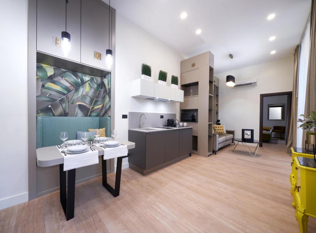 The One Napoli Luxury Apartment Экстерьер фото