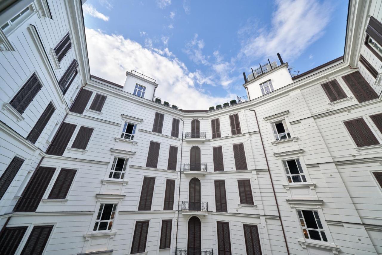 The One Napoli Luxury Apartment Экстерьер фото